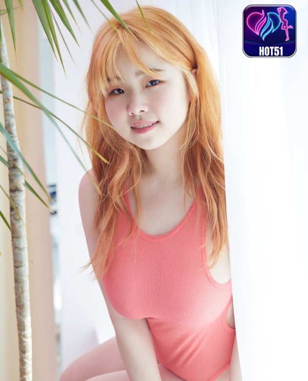 Merry on Hot51