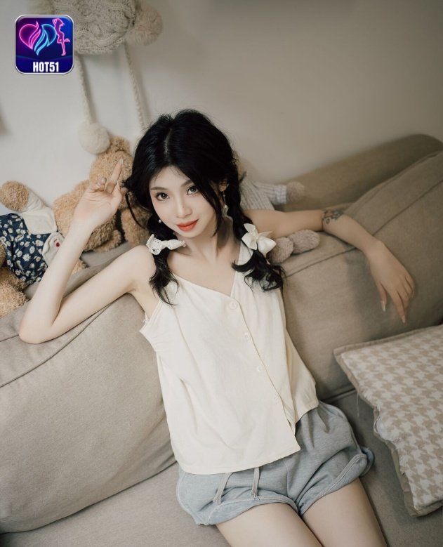 You are currently viewing Chi Zi Stunning Photos on Hot51 Platform