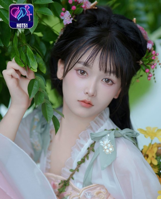 Xiao Xiao Yu on hot51